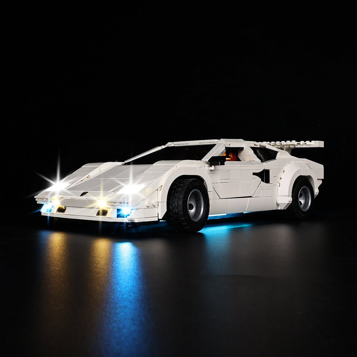 10337-Lamborghini_Countach-Light2_f2da0baf-8739-4c09-bc48-ea9e19787810.jpg