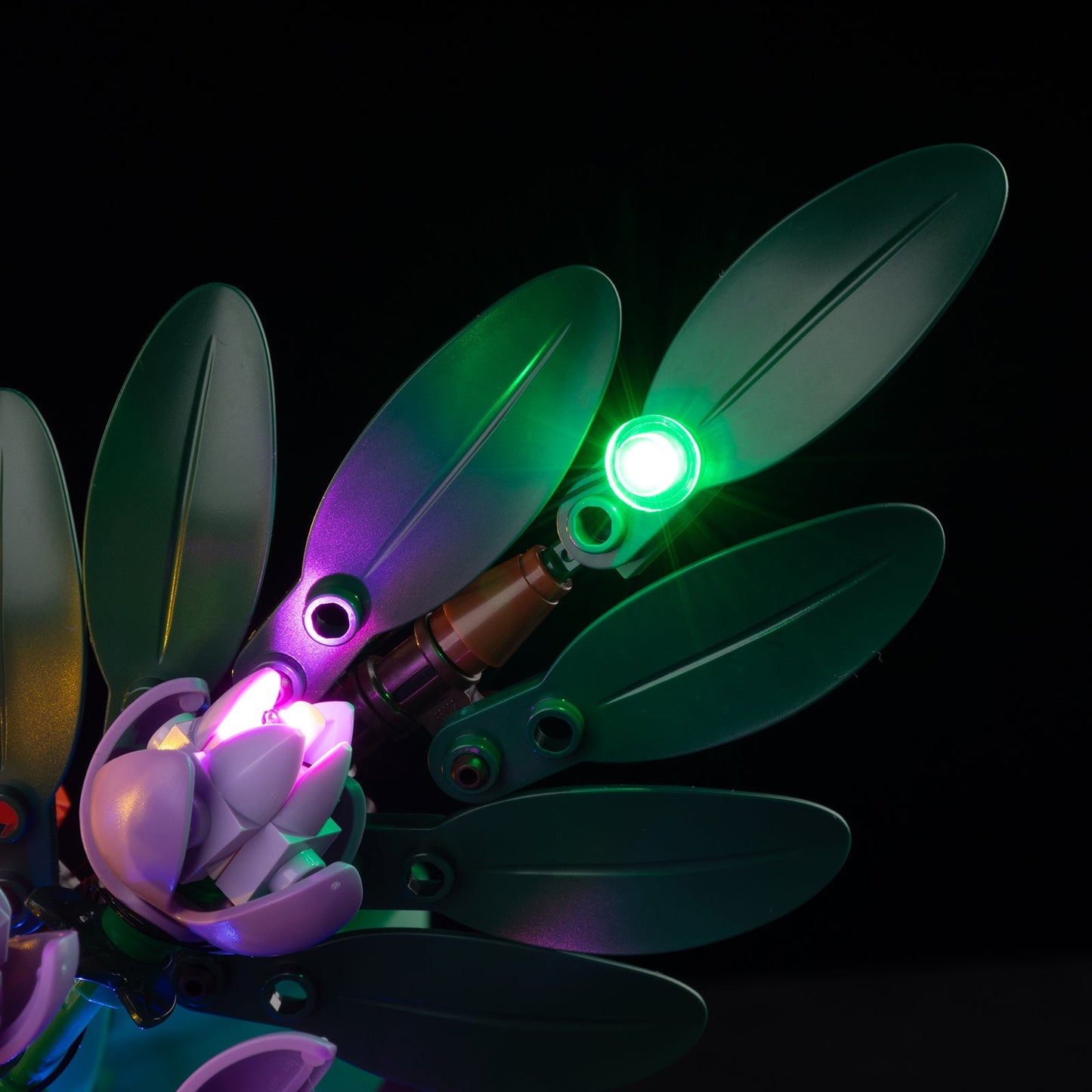 Light Kit For LEGO Flower Arrangement 10345 - Gallery Image 6