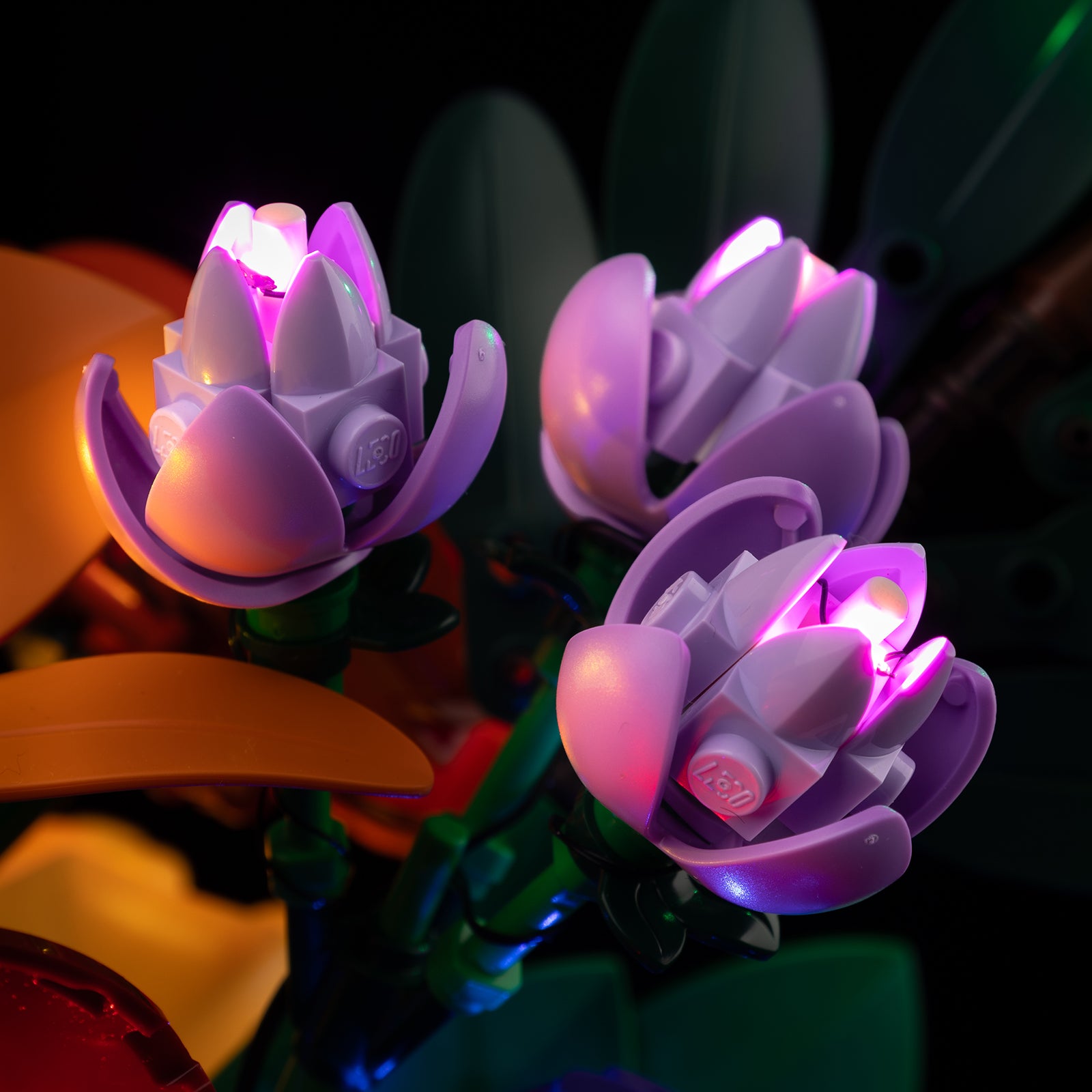 Kyglaring Light Kit for LEGO Flower Arrangement 10345 - Detail View (LED close-up)