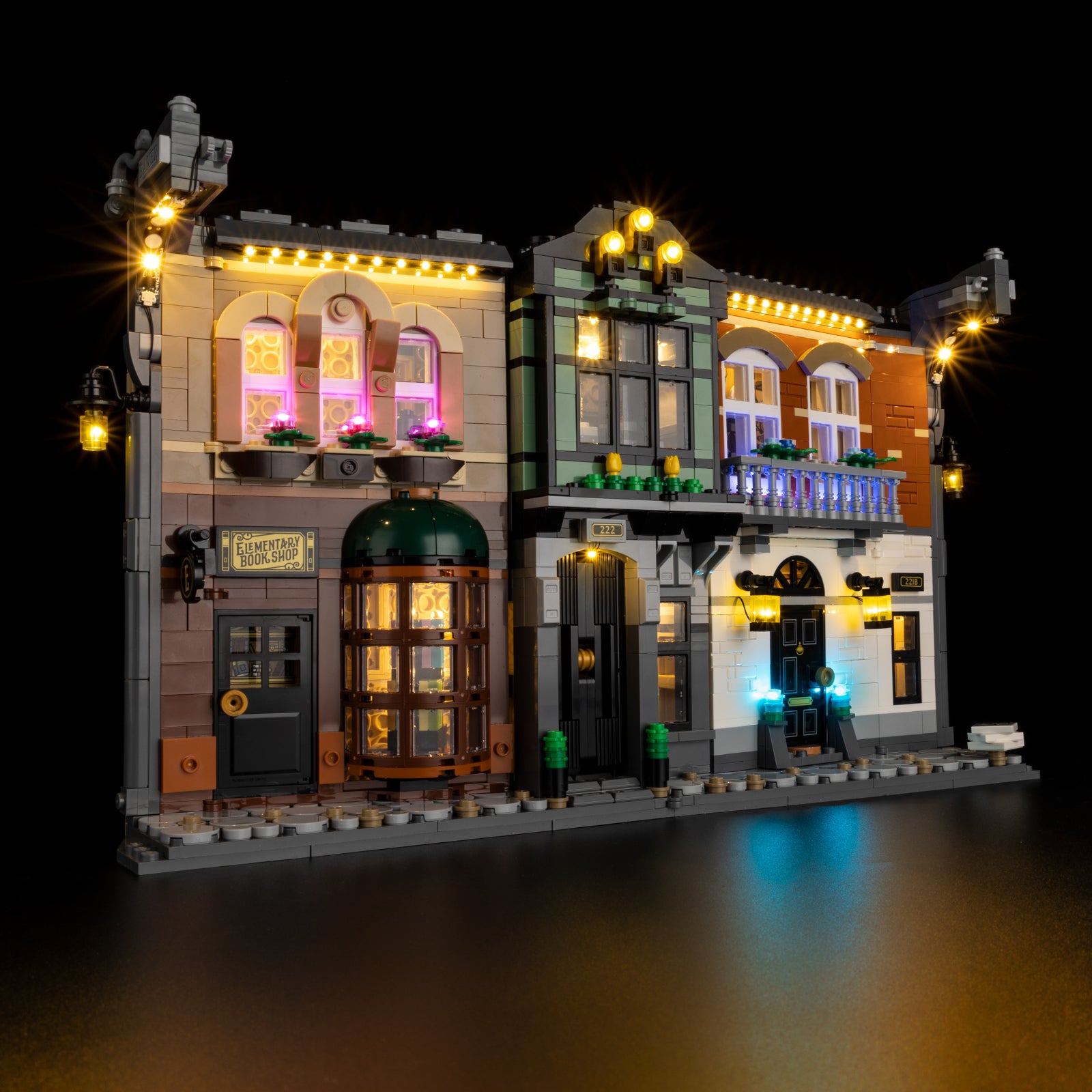 Kyglaring Light Kit for LEGO Sherlock Holmes: Book Nook 10351 - Gallery Image