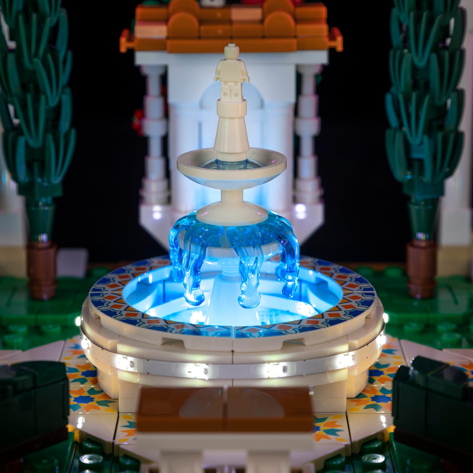 10359-Fountain-Garden-Detail Light3.jpg