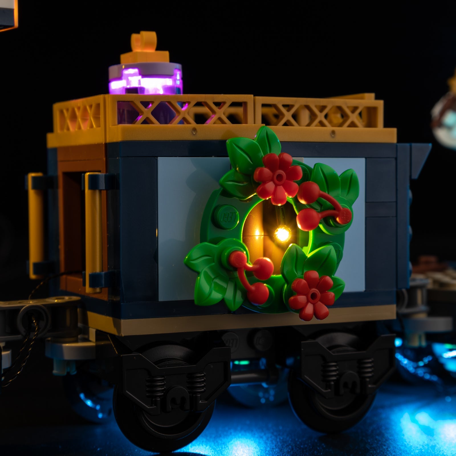 Light Kit For LEGO Holiday Express Train 10361 - Gallery Image 9