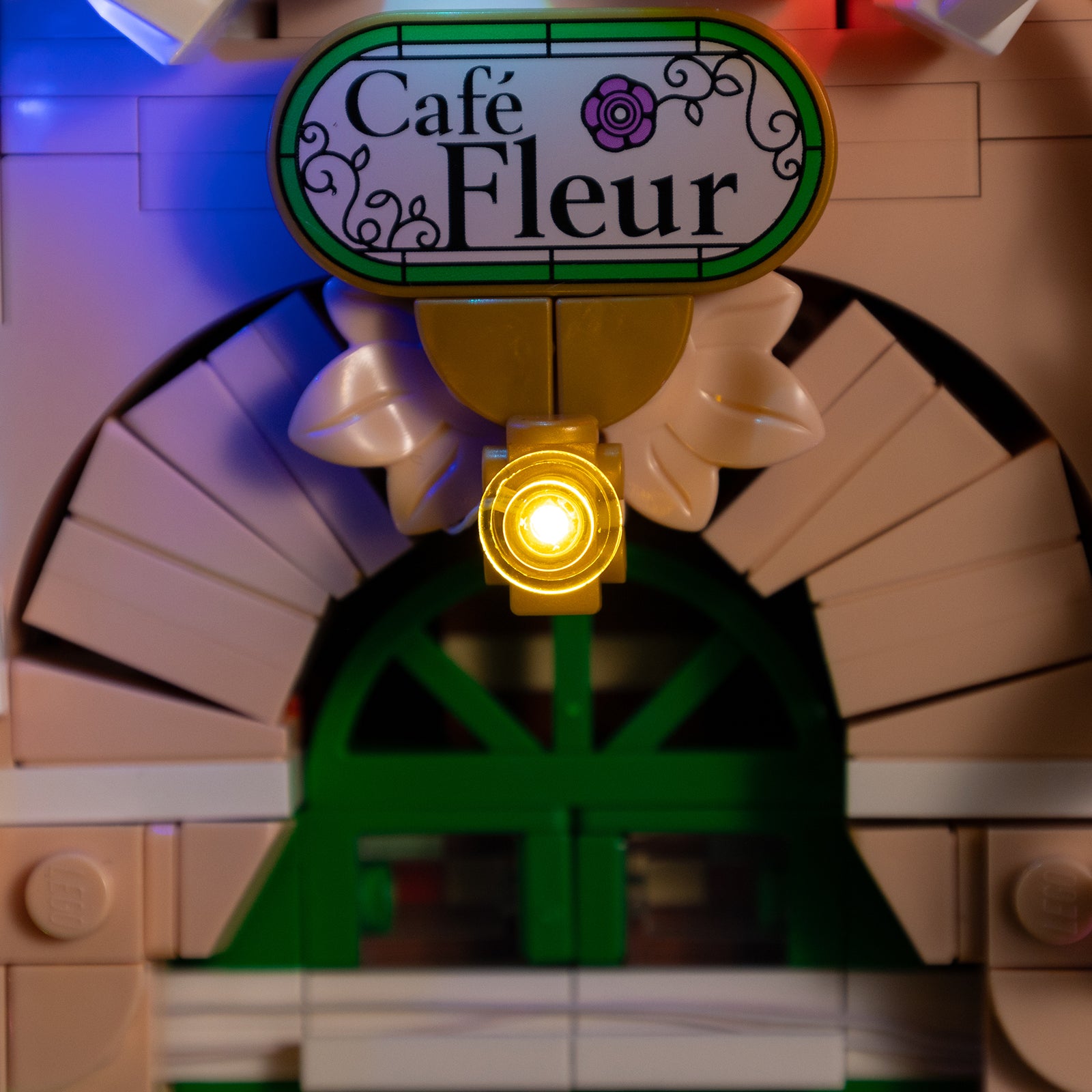 10362-French-Cafe-Detail Light4.jpg
