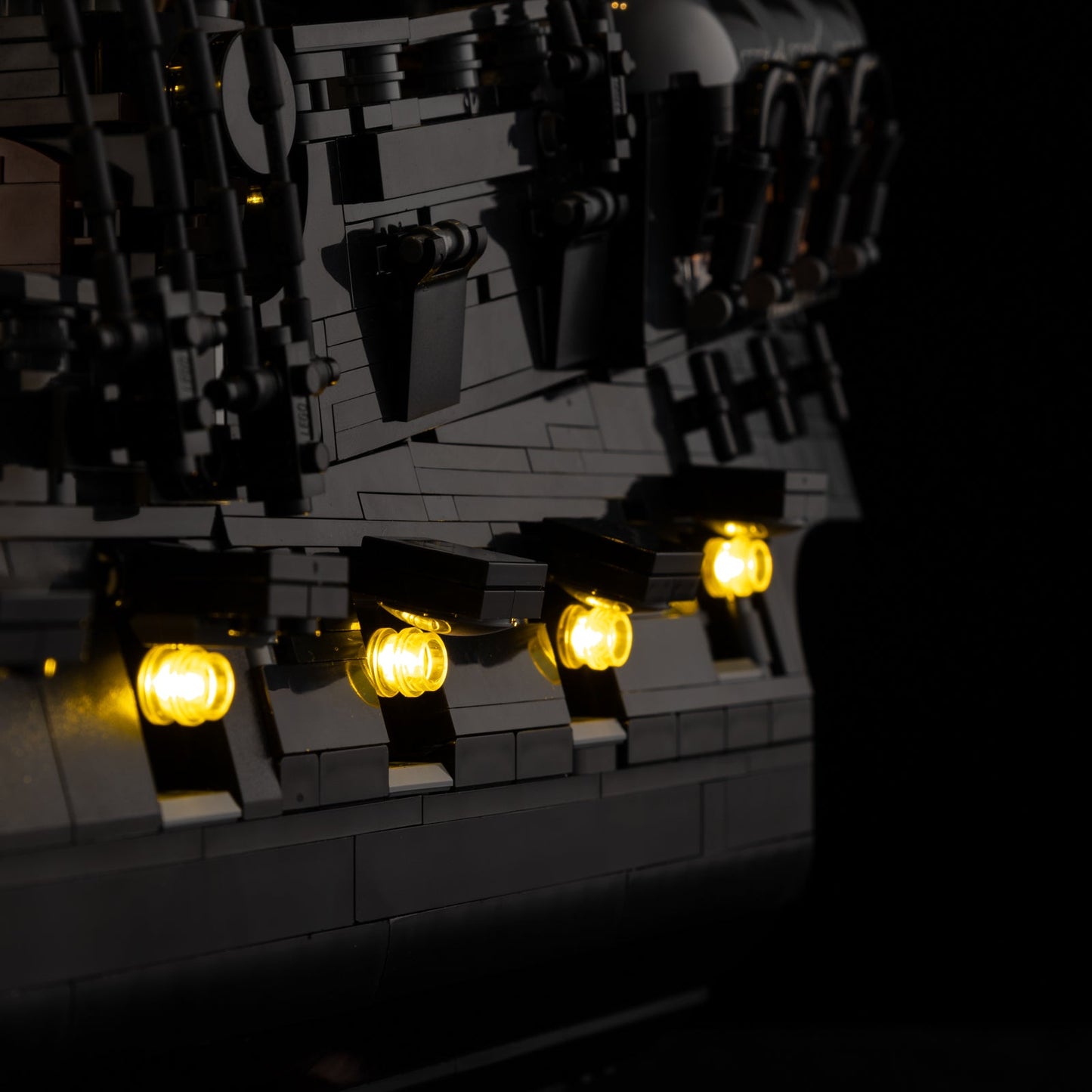 Light Kit For LEGO Captain Jack Sparrow's Pirate Ship 10365 - Gallery Image 5
