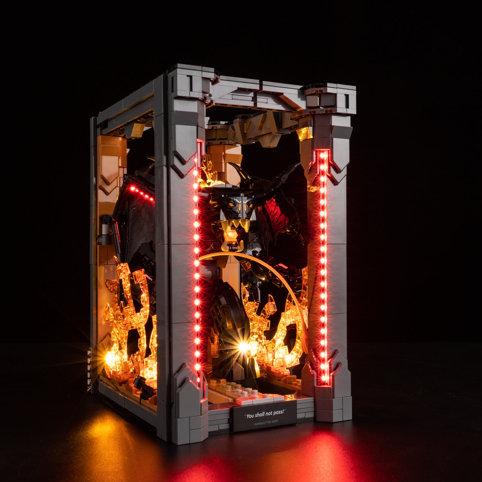 10367-The-Lord-of-the-Rings-Balrog-Book-Nook-Light2.jpg