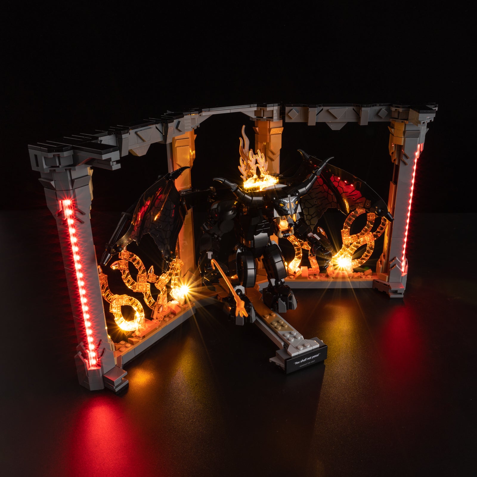 10367-The-Lord-of-the-Rings-Balrog-Book-Nook-Light3.jpg