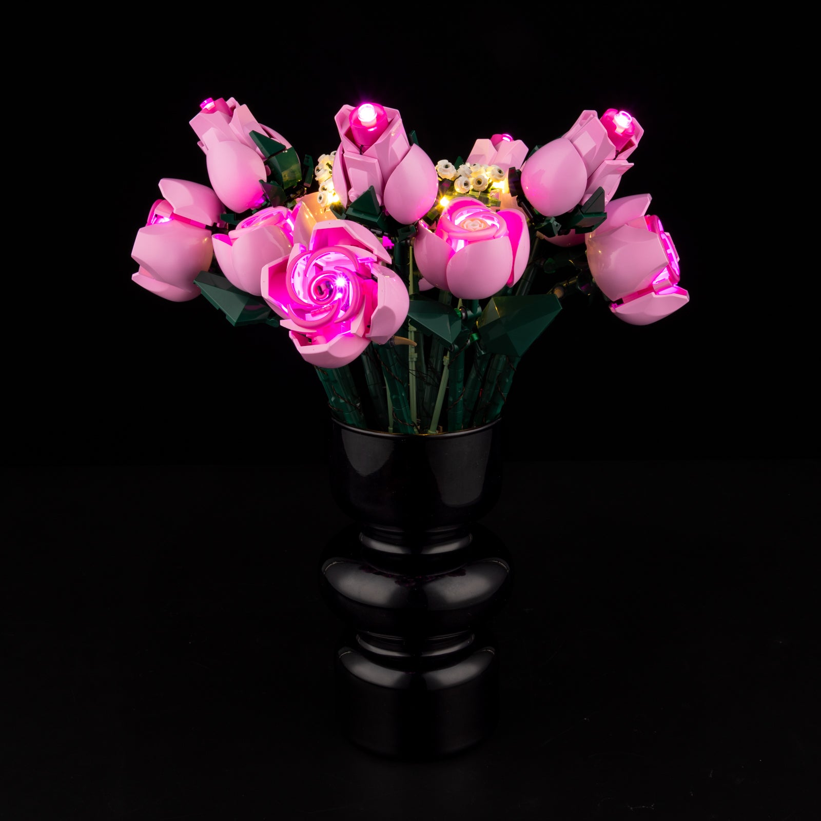 10374-Bouquet-of-Pink-Roses-Light On.jpg