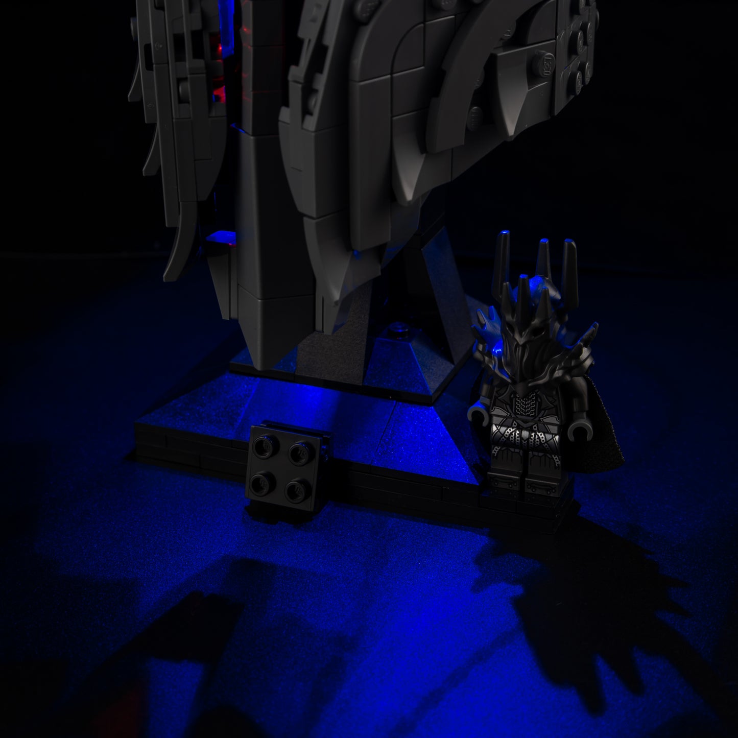 Light Kit For LEGO The Lord of the Rings: Sauron's Helmet 11373