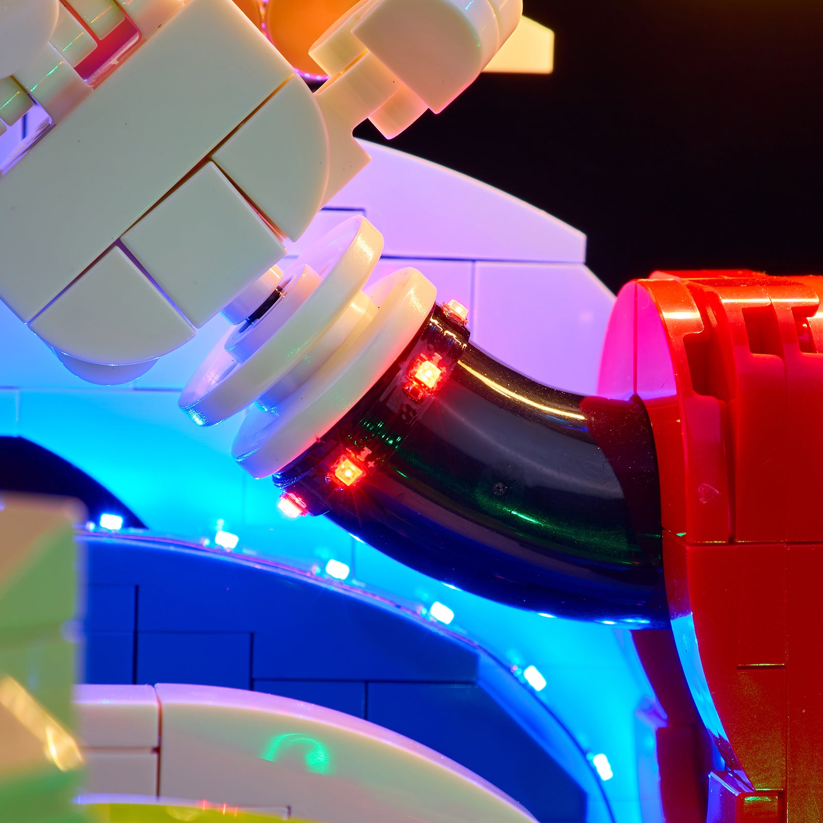 21352-Magic-of-Disney-Detail Light4.jpg
