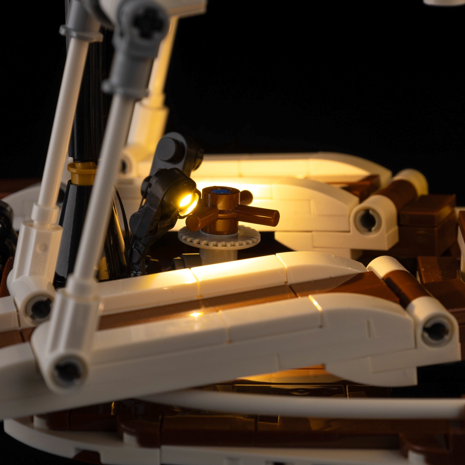 21356-River-Steamboat-Detail Light4.jpg
