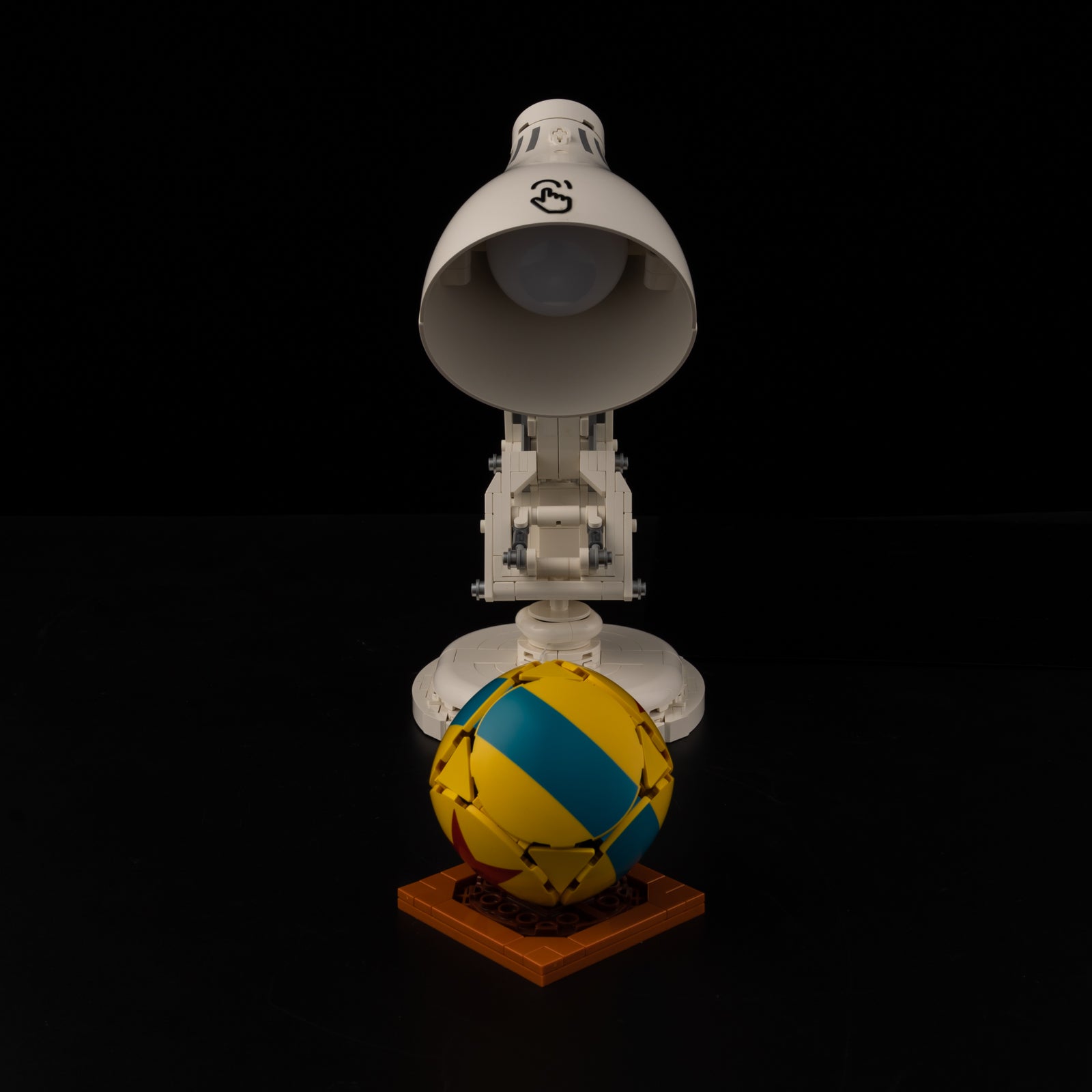 Light Kit For LEGO Disney-Pixar-Luxo-Jr 21357 - Gallery Image 1