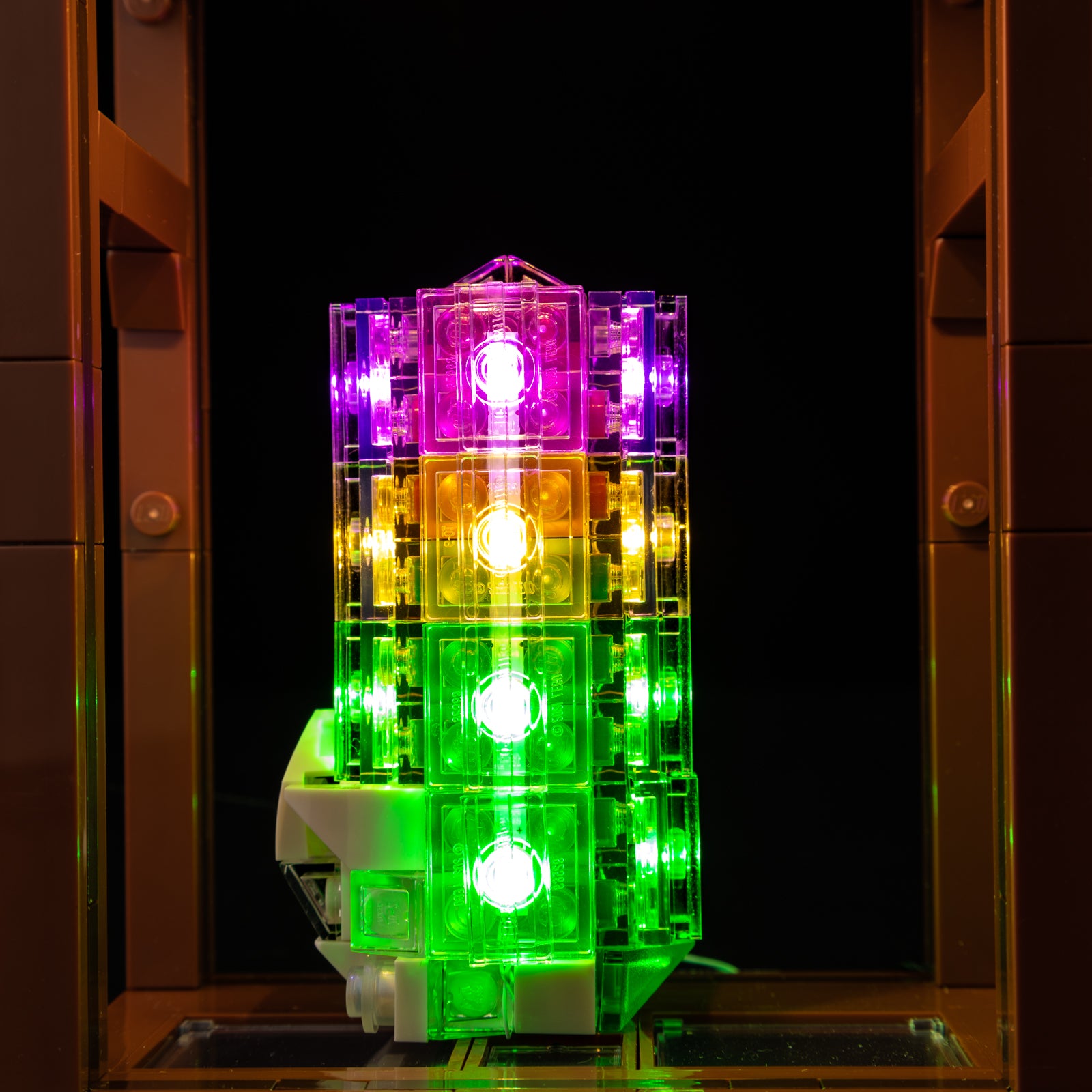 21362-Mineral-Collection-Detail Light2.jpg