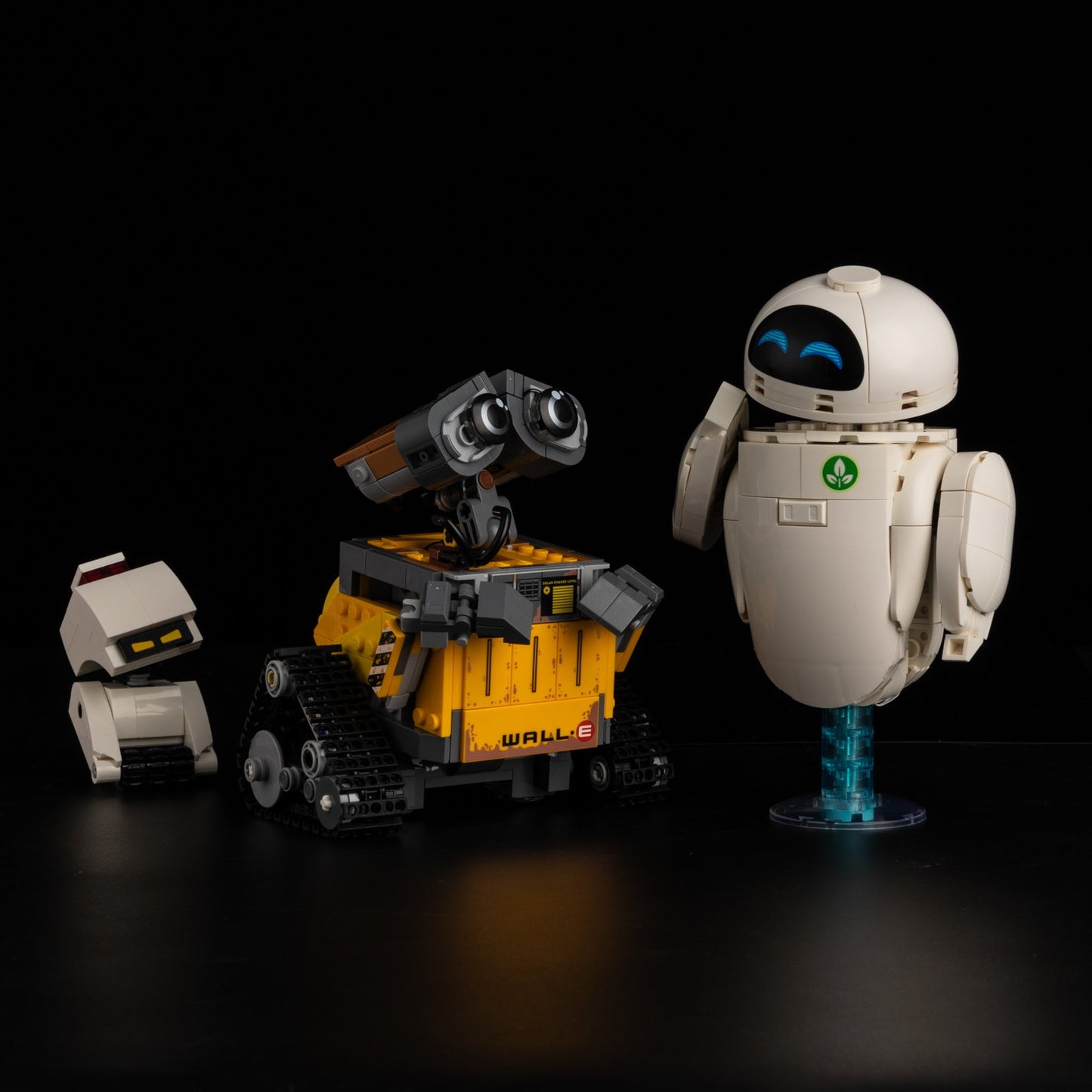 Light Kit For LEGO Wall-E and Eve 43279 - 43279-Wall-E-and-Eve-1-off