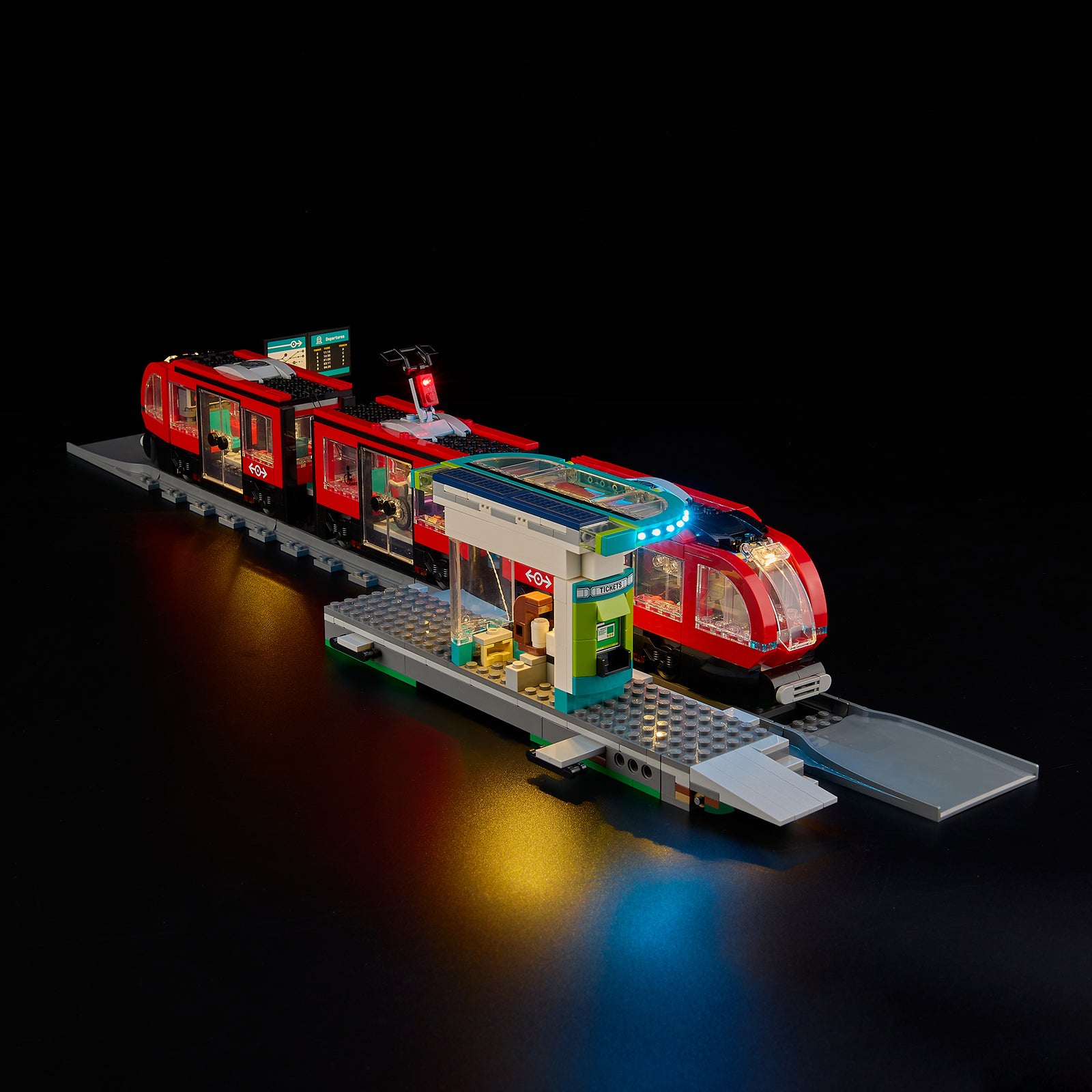 60423 Downtown Streetcar and Station 5 on