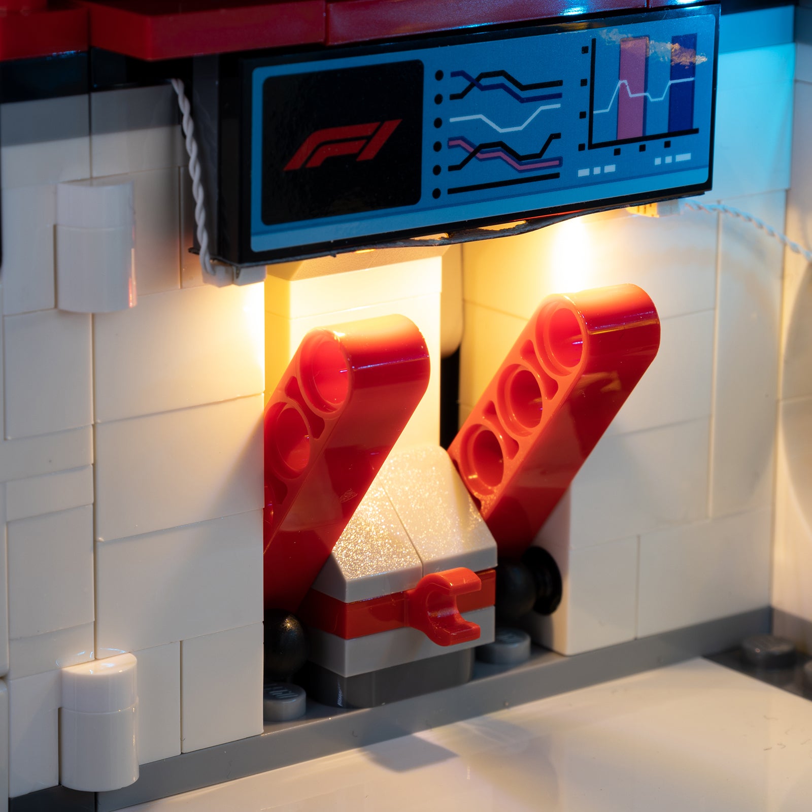 60444 F1 Garage and Mercedes AMG and Alpine Cars 6 details