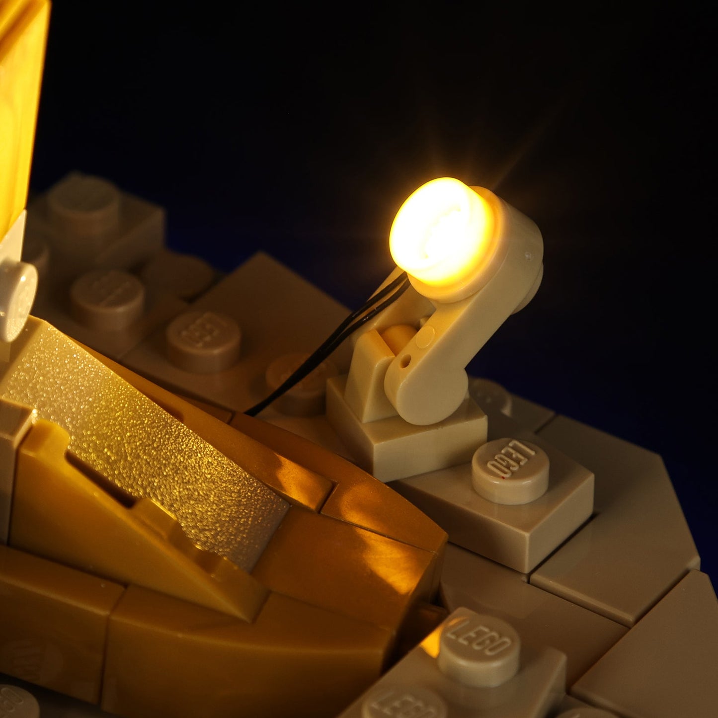 Light Kit For LEGO R2-D2 75398 - 75398-R2-D2-R2-D2-R2-D2-11-details