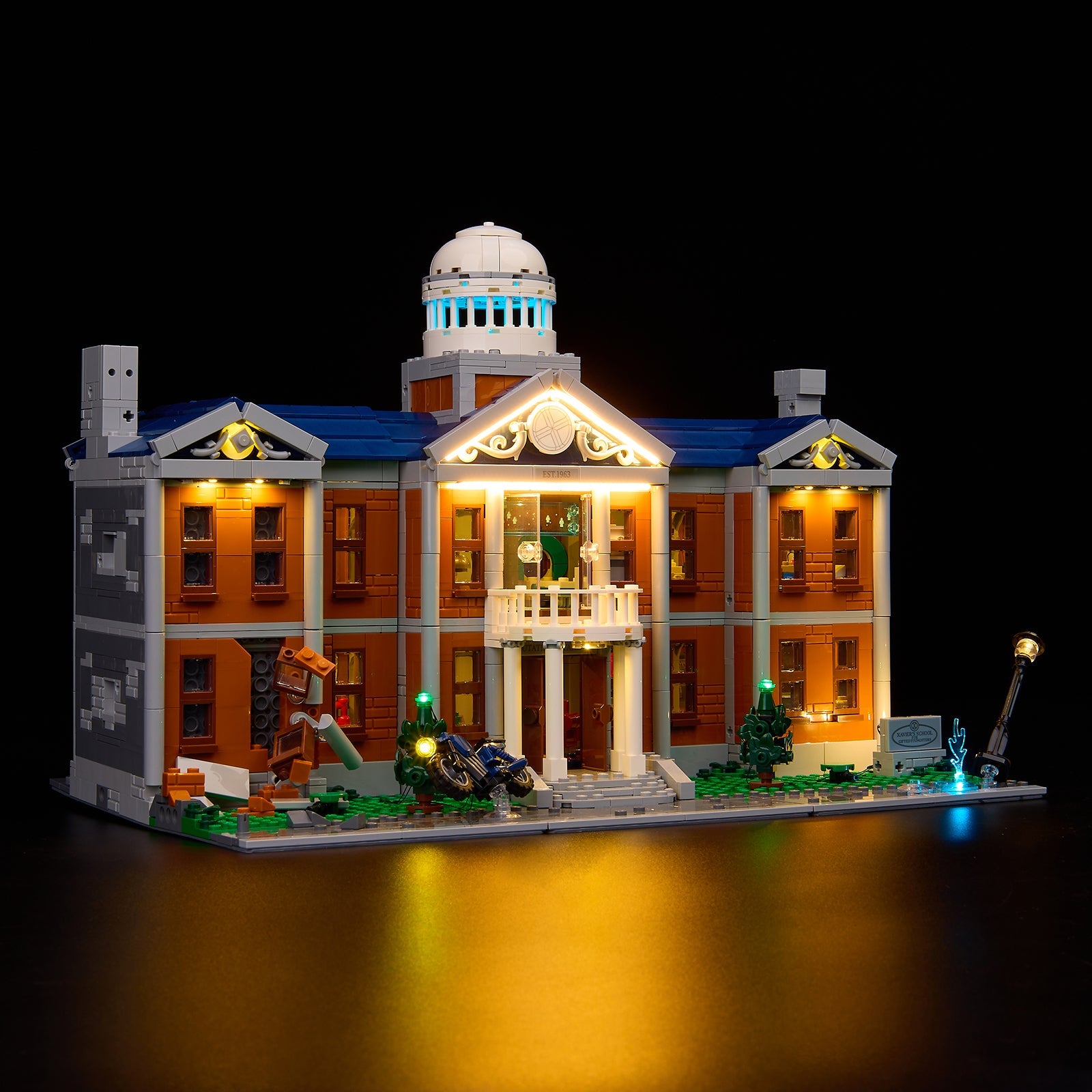 Light Kit For LEGO X-Men The X-Mansion 76294 - 76294-X-Men-X-Mansion-2-on