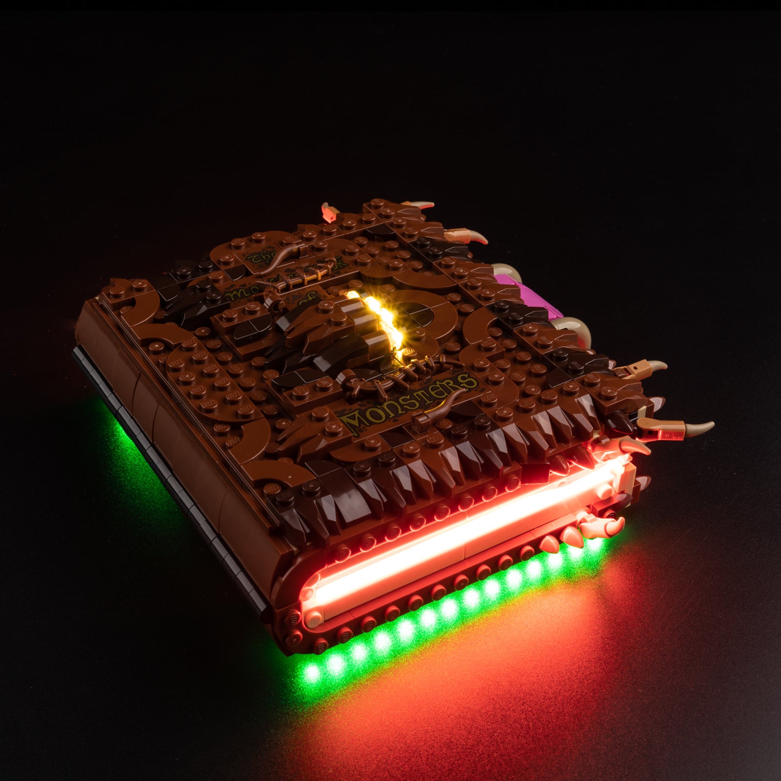 Chomping Monster Book of Monsters 76449 - second side angle, illuminated