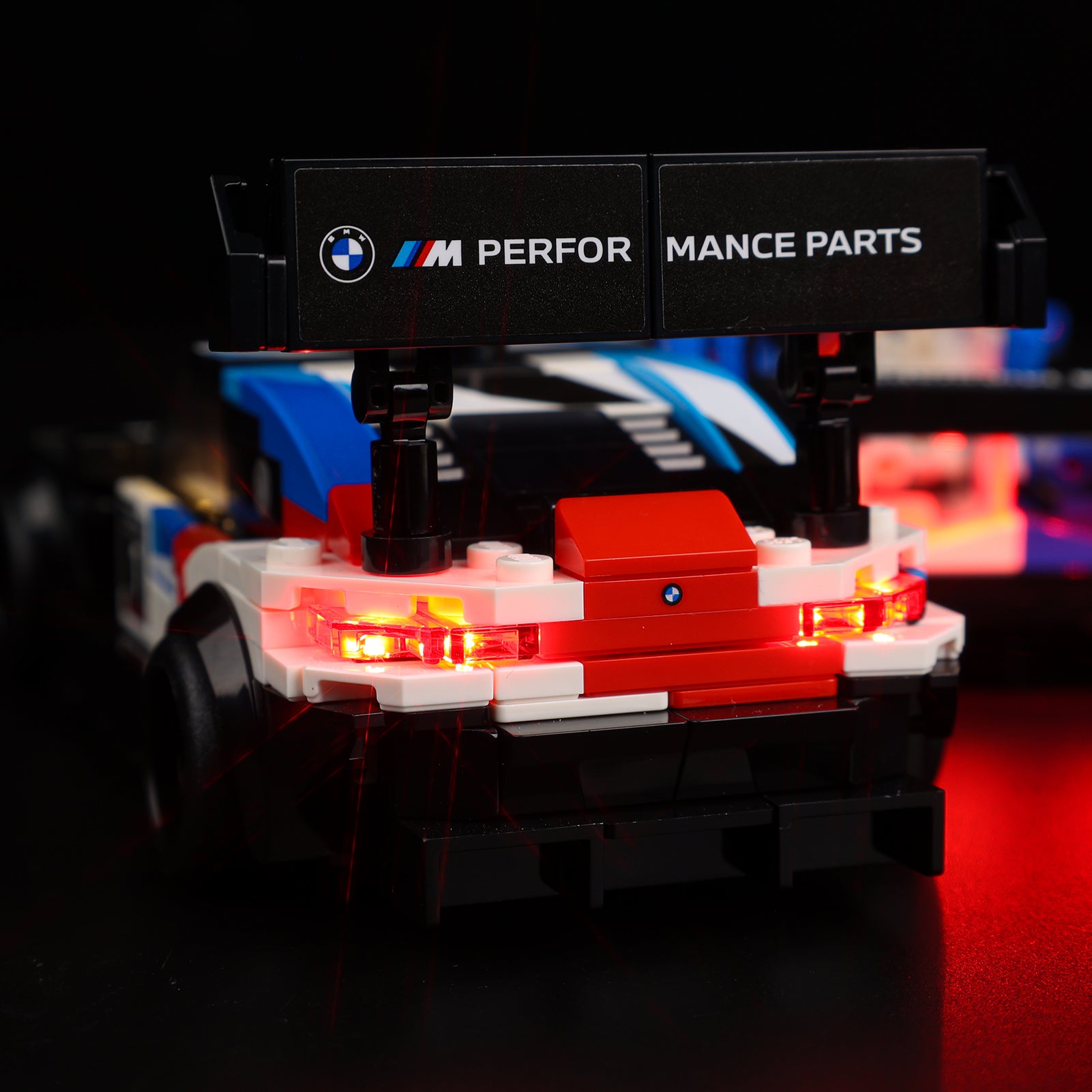 BMW M4 GT3 and BMW M Hybrid V8 Race Cars 76922 - close-up of side emblem and texture