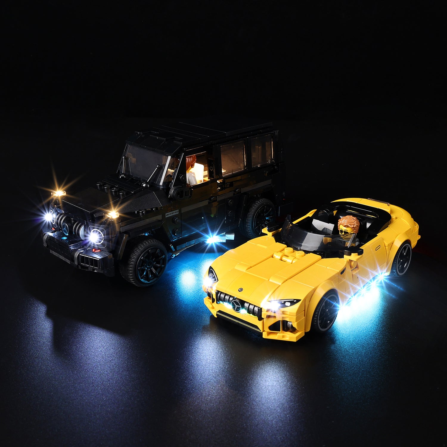 Mercedes-AMG G 63 and Mercedes-AMG SL 63 76924 - lit with full glow, hero view