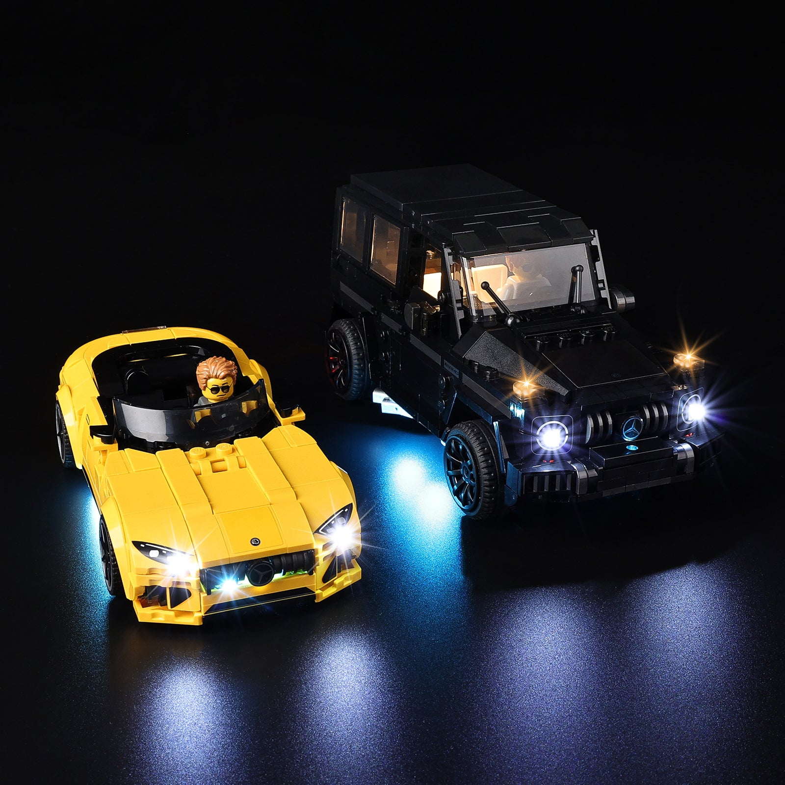 Mercedes-AMG G 63 and Mercedes-AMG SL 63 76924 - second side angle, illuminated