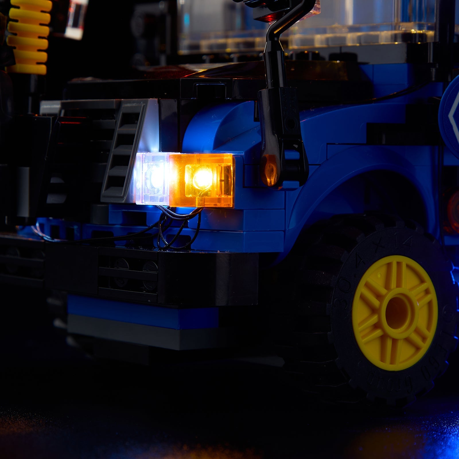 Light Kit For LEGO Battle Bus 77073 - 77073-Fortnite-Set-Fortnite-Set-Fortnite-Set-Fortnite-Set-Fortnite-Set-Fortnite-Set-Fortnite-Set-11-details
