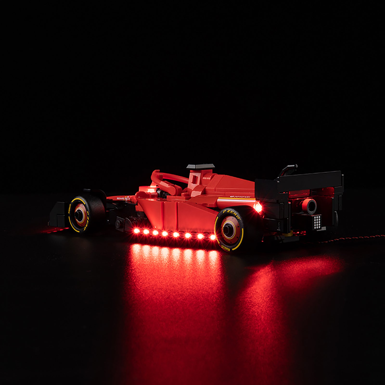 77242 77242 - second side angle, illuminated
