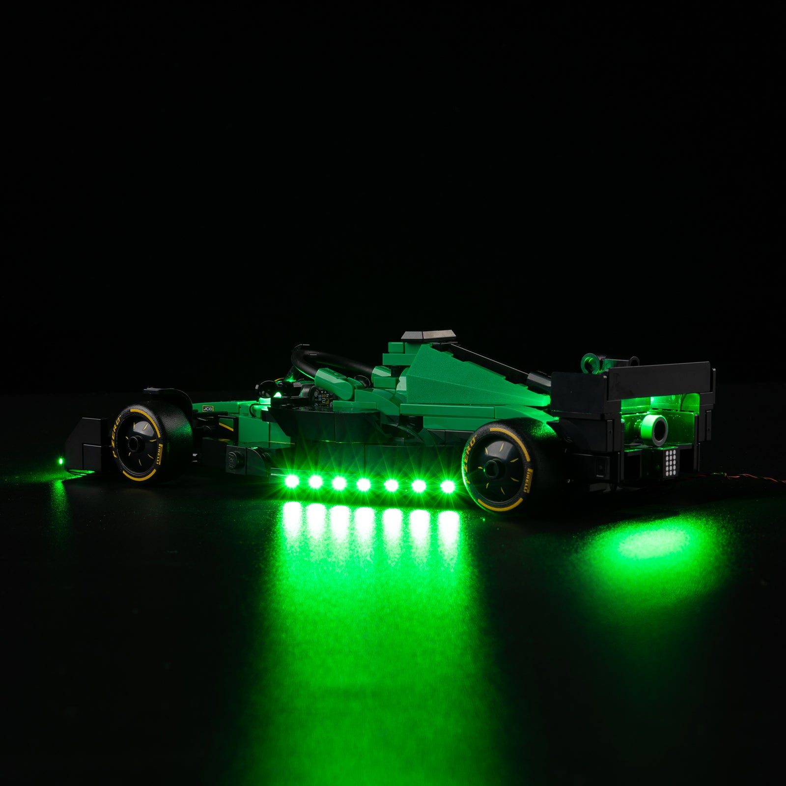 77245 77245 - second side angle, illuminated
