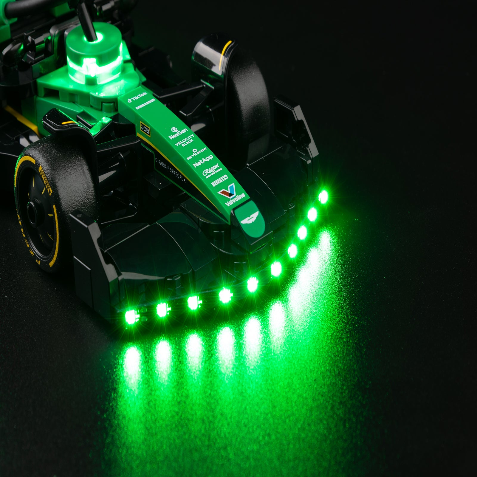 77245 77245 - close-up of headlight and front detail