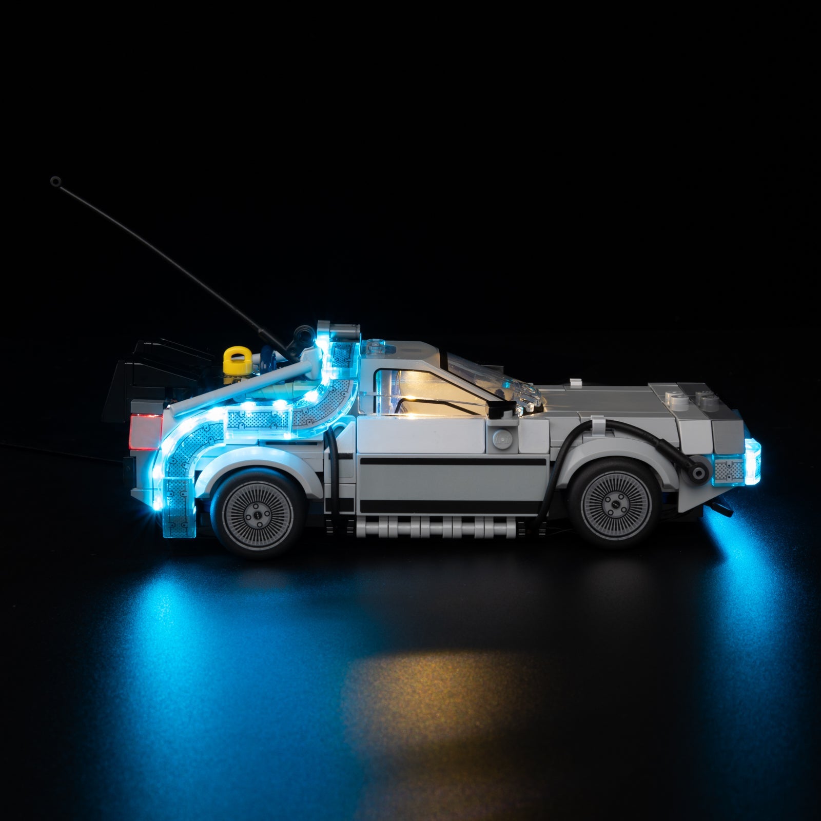 Light Kit for LEGO DeLorean Time Machine 77256 - interior with Marty and Doc minifigures and time circuits