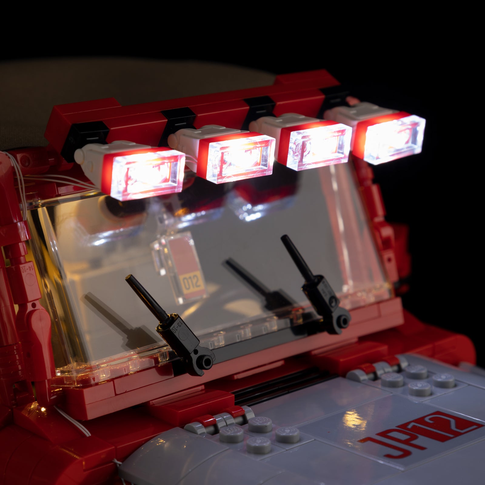 Close-up of LEGO 77984 Roof lighting
